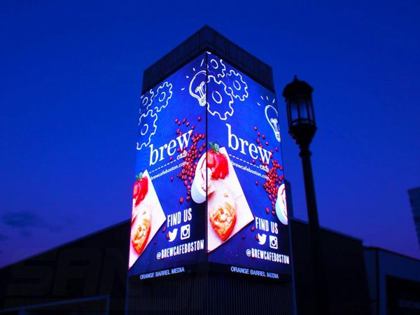美國馬薩諸塞州波士頓市活動(dòng)中心室外全彩led顯示屏