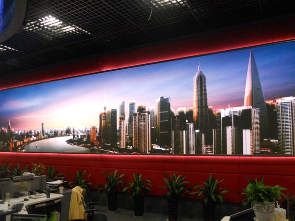 上海電視臺(tái)室內(nèi)表貼屏