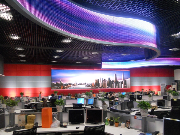 上海電視臺(tái)表貼顯示屏