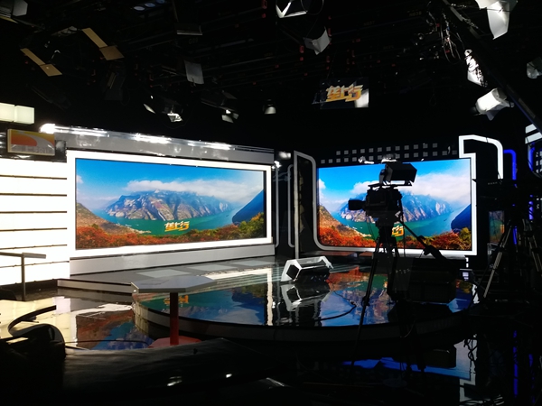 湖北廣電室內(nèi)全彩LED顯示屏