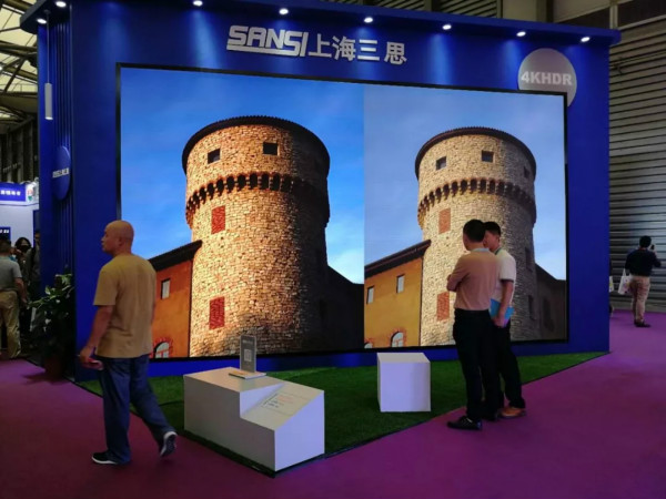 HDR超清顯示屏前端展臺(tái)