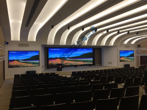 上?！?fù)旦大學(xué)