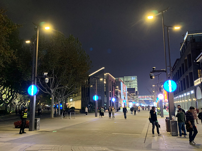 為什么說(shuō),智慧路燈,智慧城市入口