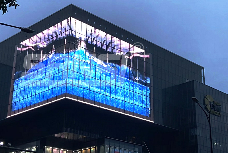 LED透明顯示屏安裝應(yīng)該注意哪些？