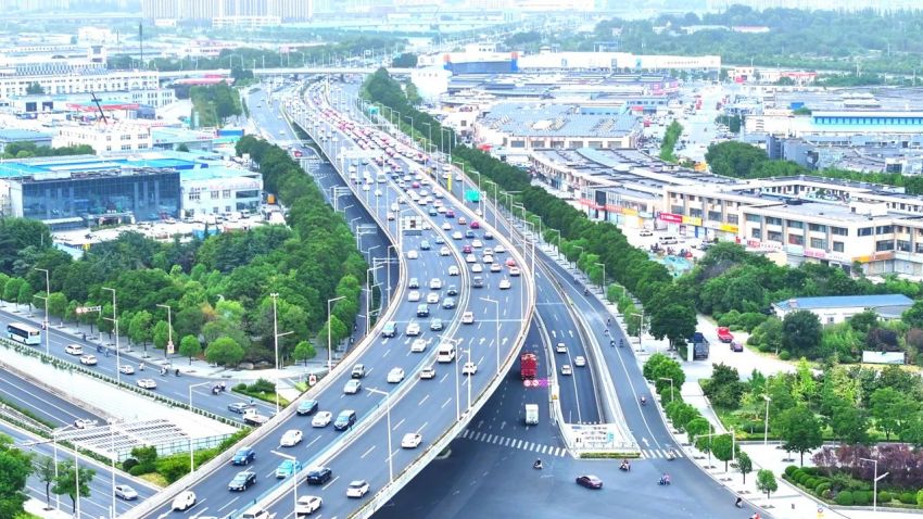 EMC模式成功樣板,三思,27000+套燈具,助力徐州城市,道路照明,全面節(jié)能升級