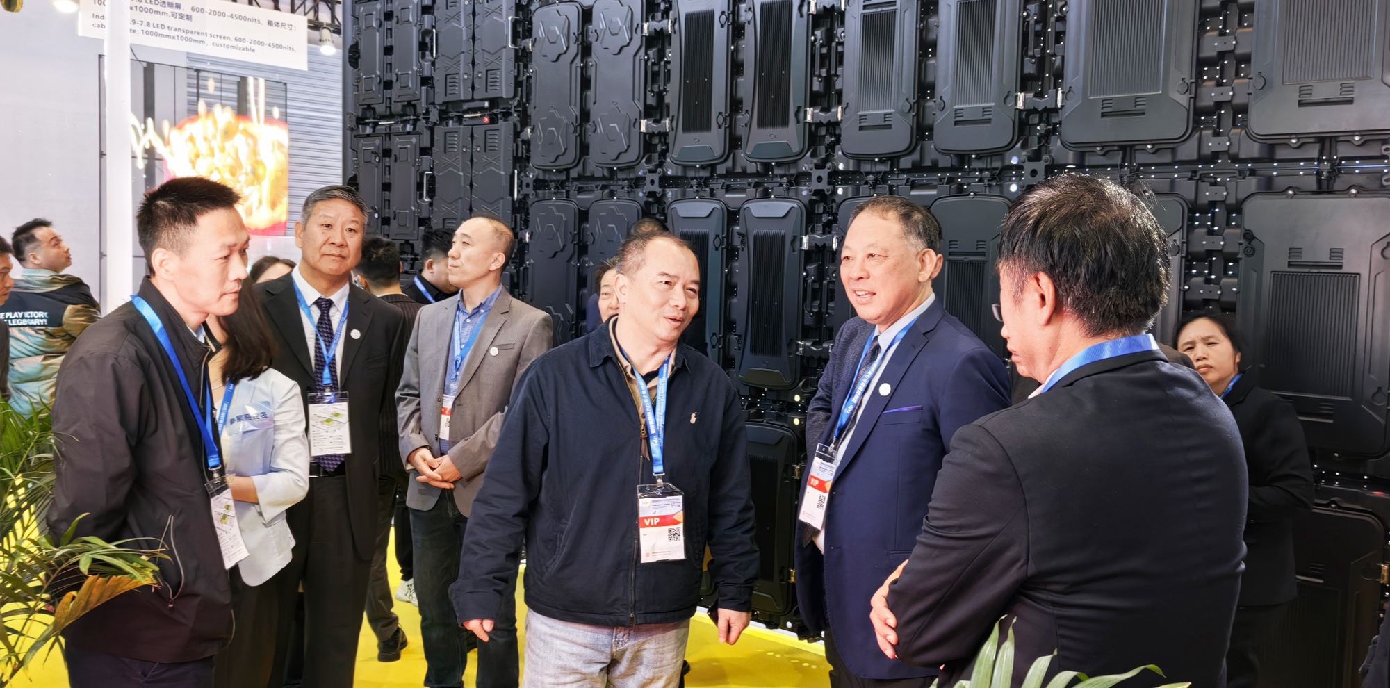 三思,多場(chǎng)景創(chuàng)新顯示系統(tǒng),解決方案,亮相ISLE,AI數(shù)字人領(lǐng)航,智啟未來(lái)交互,新紀(jì)元