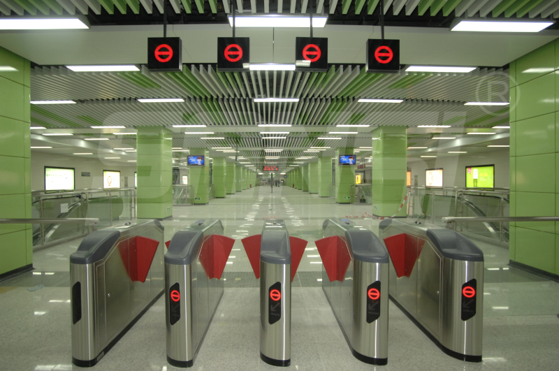 三思LED,地鐵照明,以智慧之光,重塑城市,出行體驗