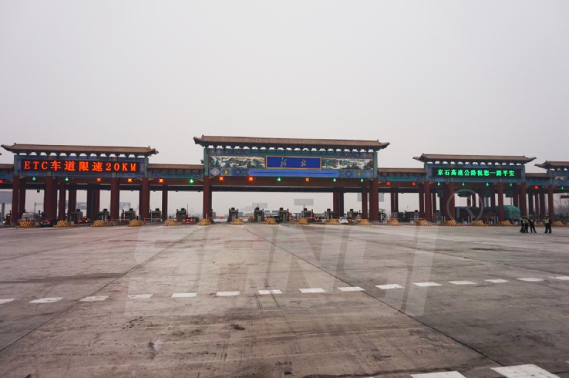 三思LED,交通情報(bào)板,賦能,智慧交通,“動(dòng)態(tài)神經(jīng)”