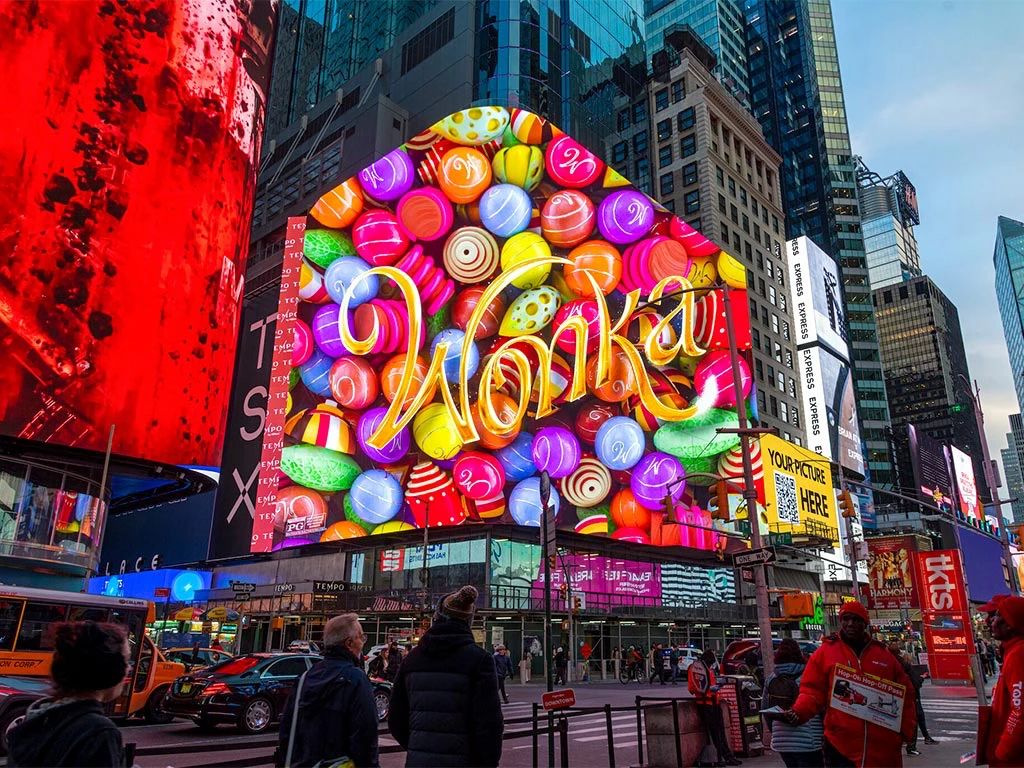 紐約TSX百老匯1800㎡巨幕,三思LED,硬核科技,打造沉浸式,娛樂新地標(biāo)