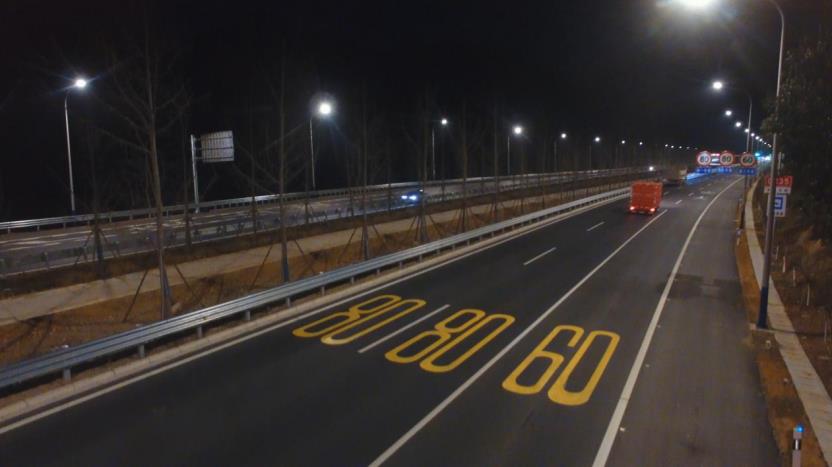 智慧路燈,道路照明,LED路燈,助力城市,多維場景升級(jí)