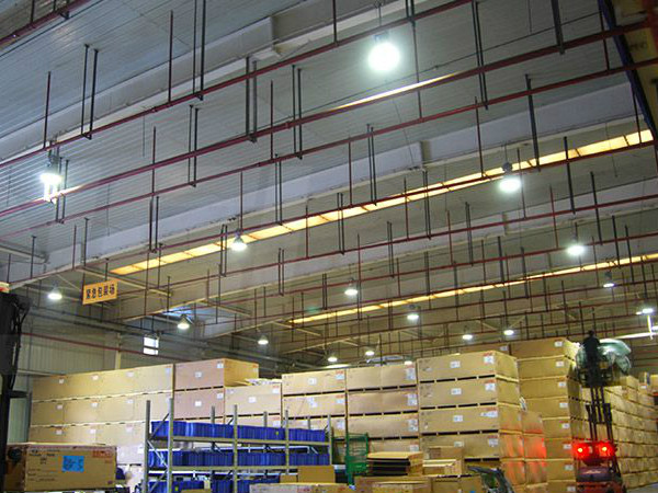 上?，F(xiàn)代摩比斯有限公司工礦燈